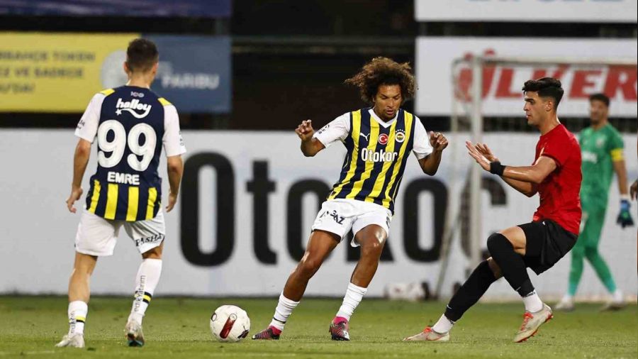 Fenerbah�e Gen�lerbirli�i'ne gol ya�d�rd�