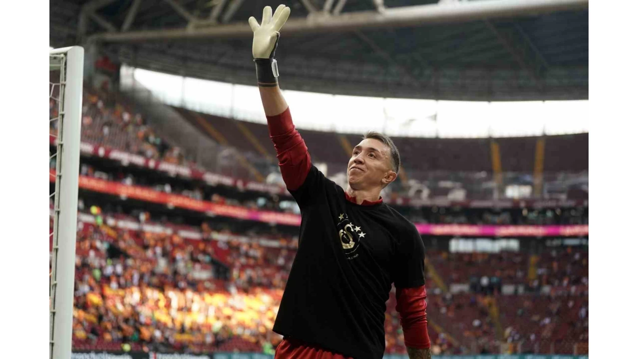 Fernando Muslera, Galatasaray ile son maçına çıktı