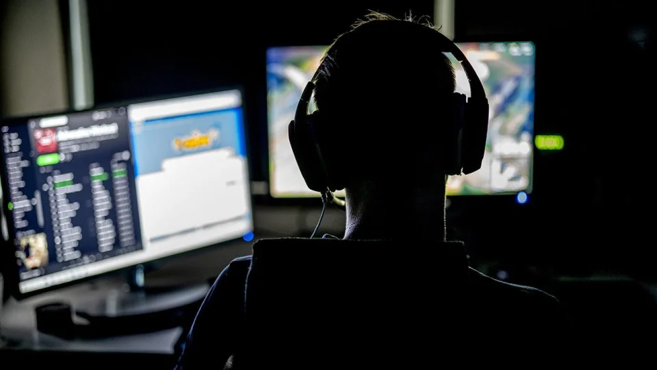 FET� ba�lant�l� 385 sosyal medya hesab�na eri�im engeli getirildi