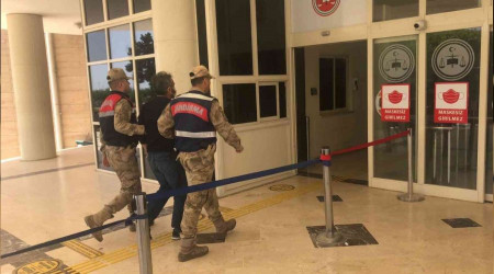 FETÖ'ye yardım eden öğretmen tutuklandı