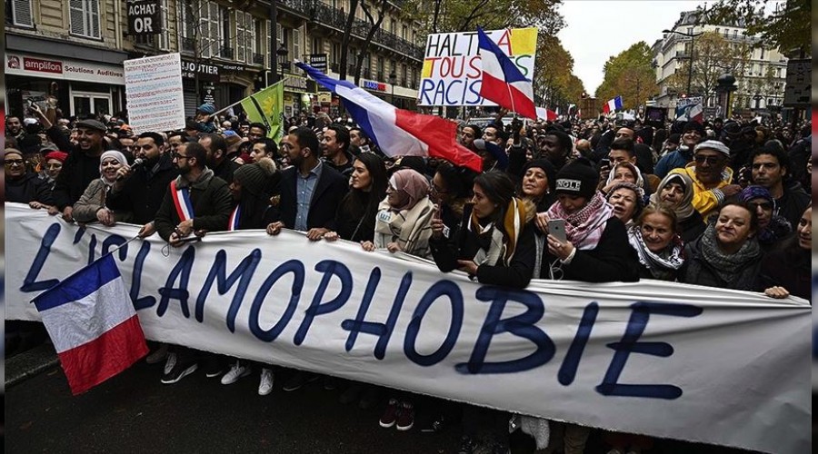 Fransa Mslmanlara devlet terr uyguluyor