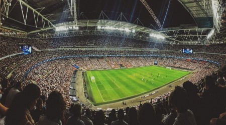 Futbol seyircisine; seyirci takımına kavuşuyor