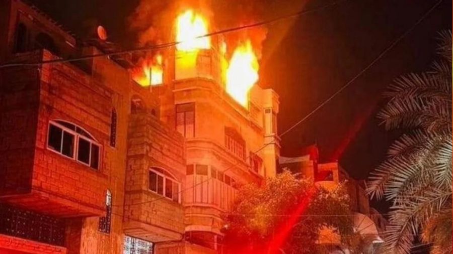 Gazze Şeridi'nde apartmanda yangın: 21 ölü