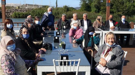 Gülüç Belediyesi, yaşlıları sevindirdi