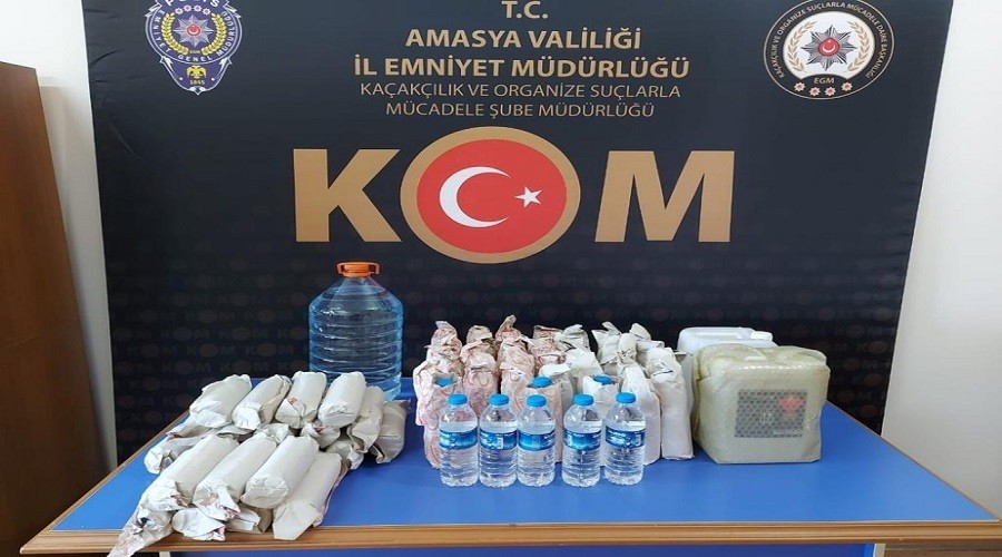 Hamamda sahte içki operasyonu