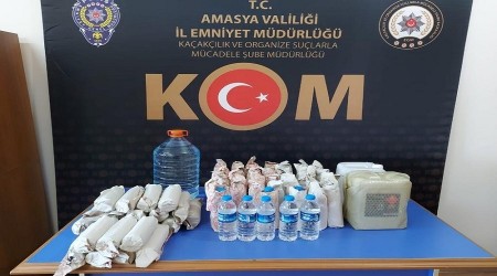 Hamamda sahte içki operasyonu