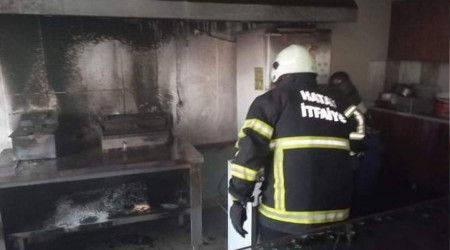 Hatay'da okul kantininde yangın