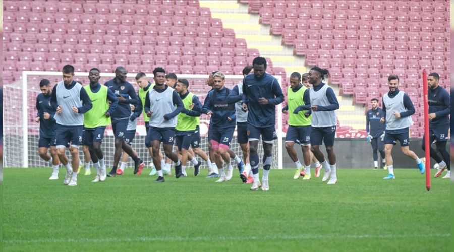 Hatayspor'un konu�u Menemenspor