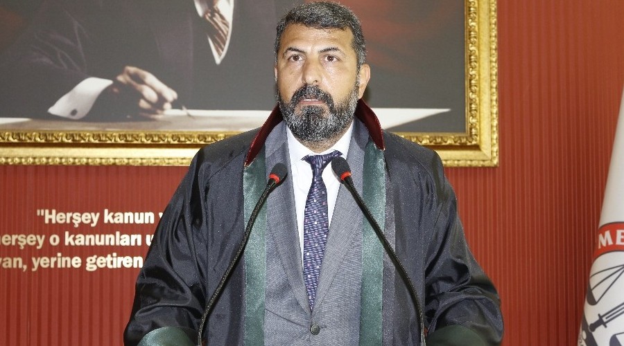 "Hayvana şiddet suç kapsamına alınmalı"