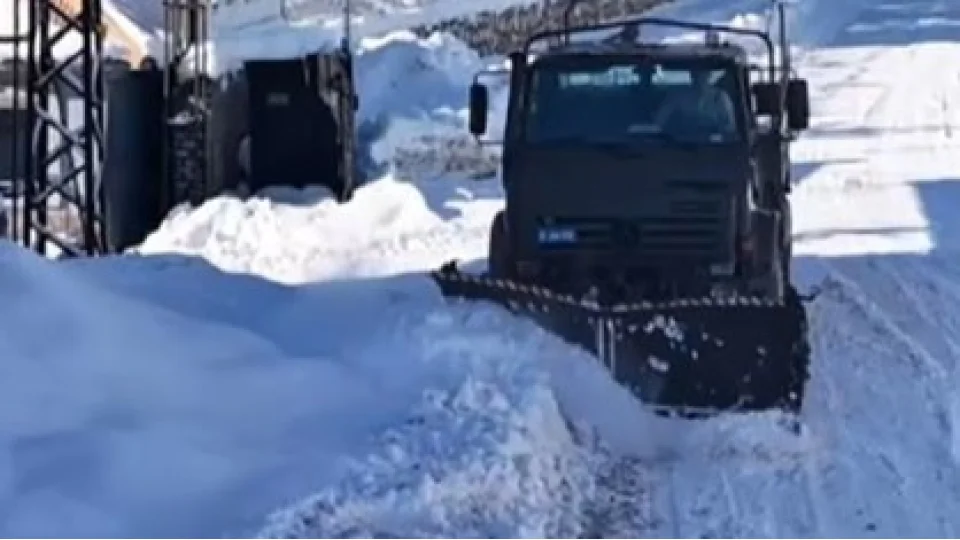 Hozat'ta jandarmadan k�� mesaisi