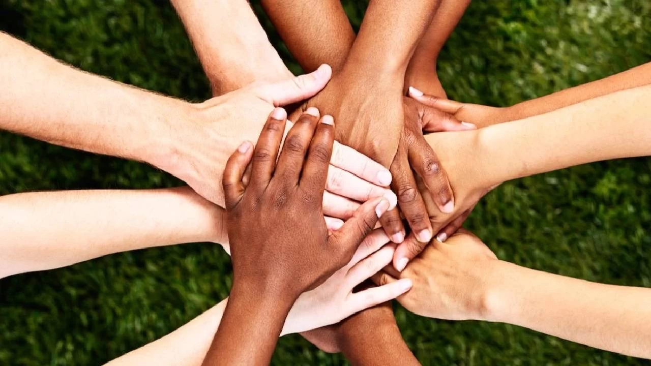 Hukukun gücü, insan hakları ihlallerini önlemede bir kalkandır