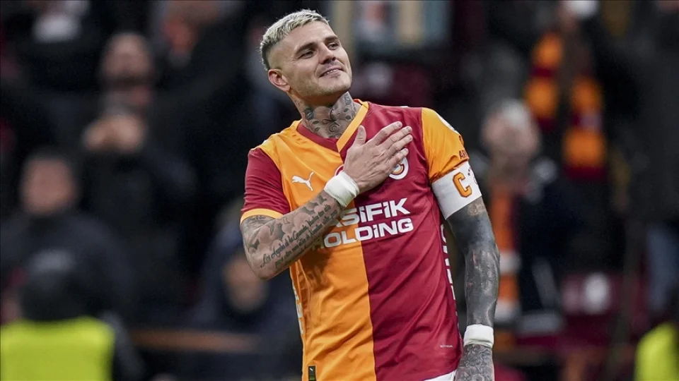  Icardi T�rkiye'yi terketti! 