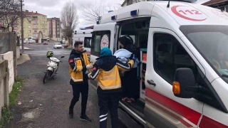 İki bebeğin üzerine kaynar su döküldü