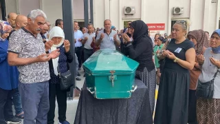 kiz annesi hastane personeli hastala yenik dt