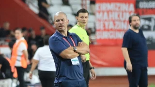 İlk galibiyetine 3. haftada ulaştı