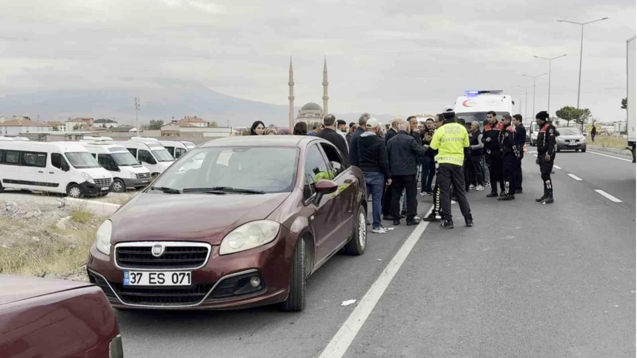 İntihar eden polisin cenazesine silahlı saldırı: 4 yaralı