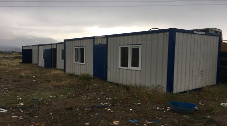 İşçilerin kaldığı konteynerleri çalıp satmışlar