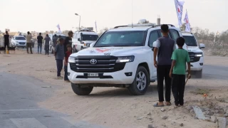 srail ordusu: 13 esiri Kzlha'tan teslim aldk