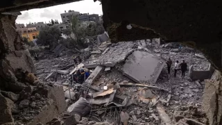 İsrail ordusunun Gazze'ye düzenlediği saldırılarda 21 kişi öldü