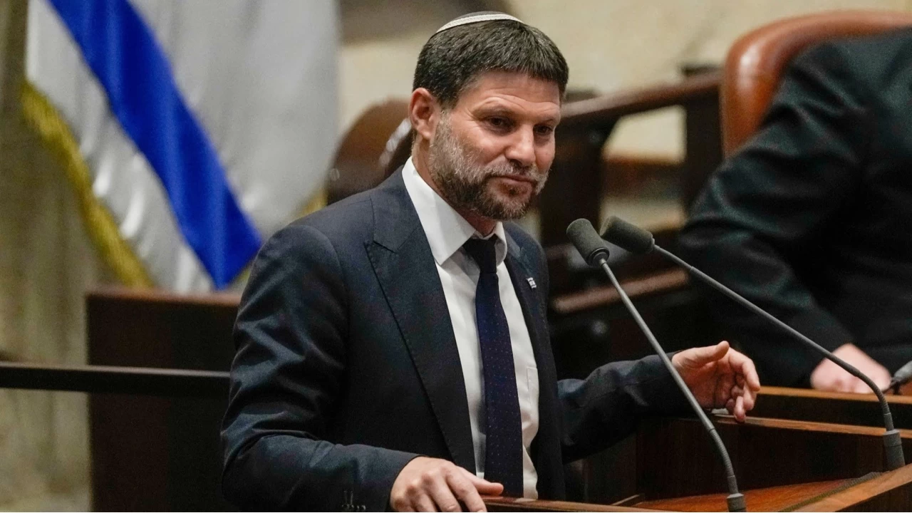 İsrailli Bakan Smotrich, Gazze'nin işgali ve askeri yönetim kurulması çağrısını yineledi