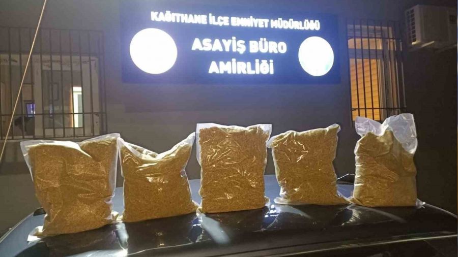 İstanbul'da iki sevgili 5.5 kilo uyuşturucu ile yakalandı