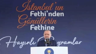 "İstanbul'un fethi karanlığın aydınlığa tebdilidir"