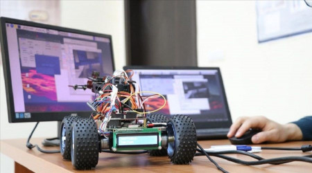 İşte uzaktan kontrollü bomba imha robotu!