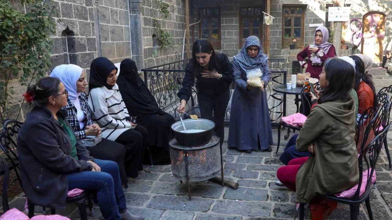 Kadnlar doal ifa karmlarn reniyor