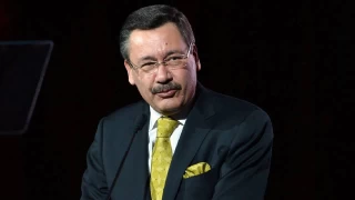 Kadnlardan Melih Gkek'e tepki