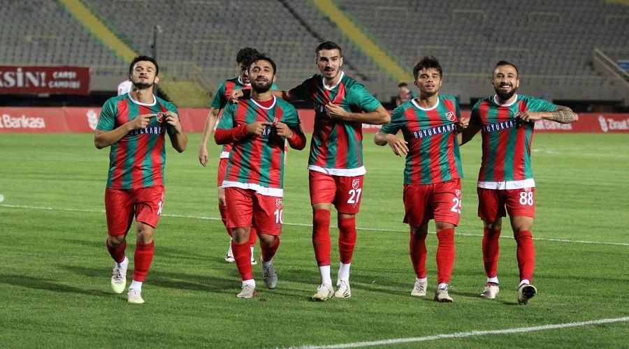 Kar��yaka nama�lup ilerlemeye devam ediyor