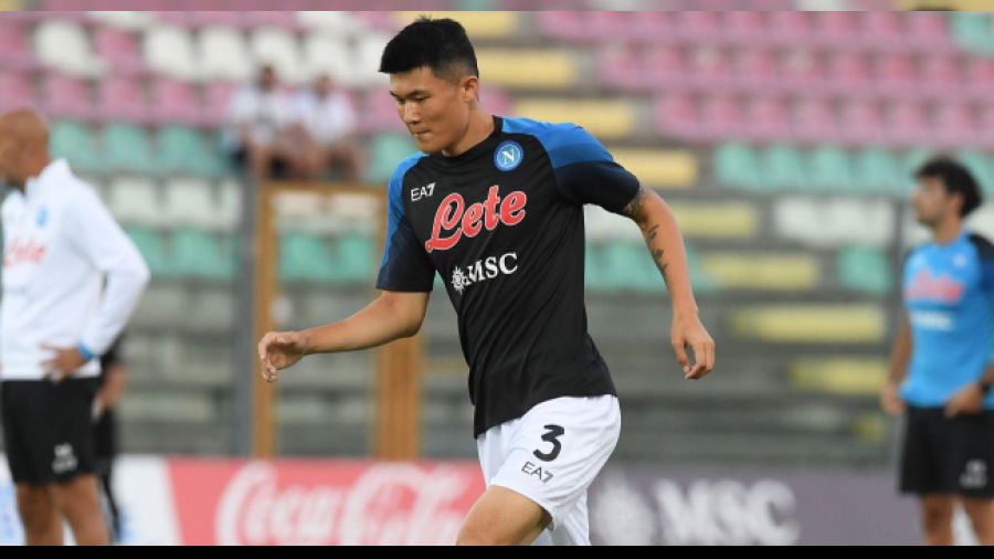 Kim, Napoli’yi harekete geçirdi