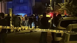 Kız tarafı halay çekerken erkek tarafından genç halaya girdi: 12 yaralı