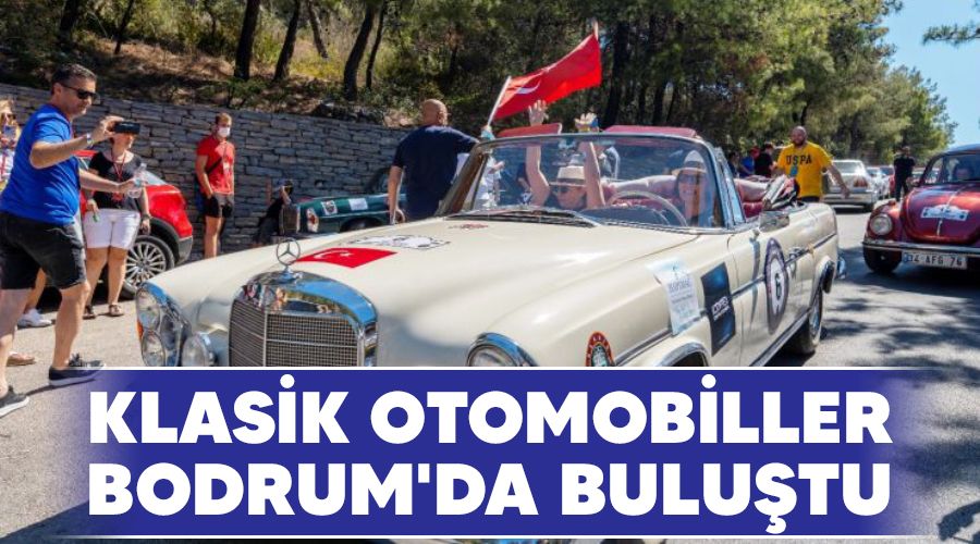 Klasik otomobiller Bodrum'da bulutu