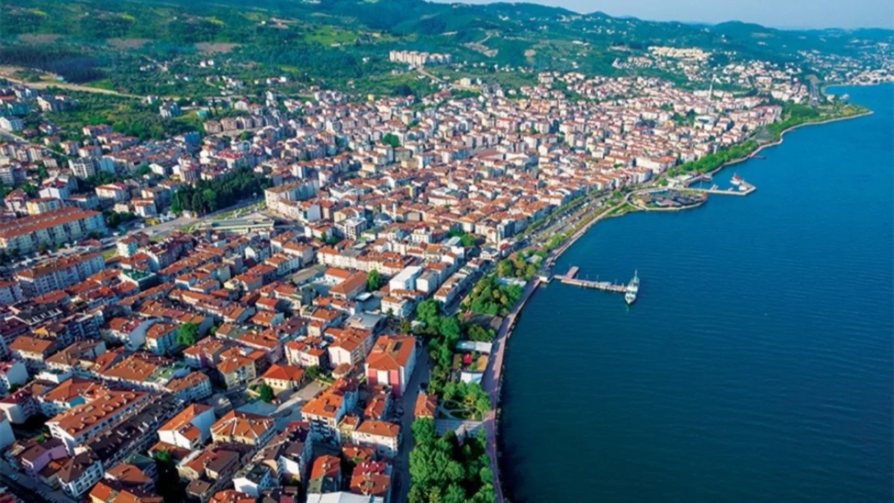 Kocaeli bir sanayi ehridir ama tarihi ve doal gzelliklerini de korumaktadr 