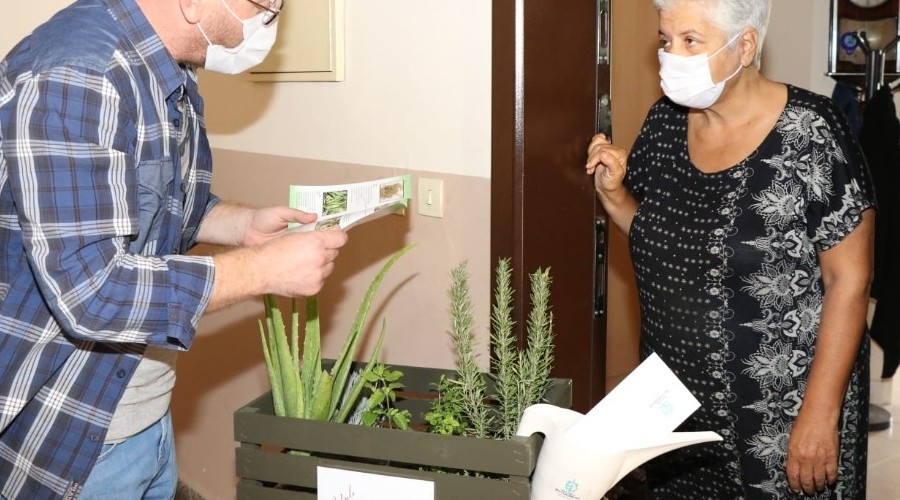 Kocaelili yaşlılar 'Şifalı Balkonlar' ile nefes alacak