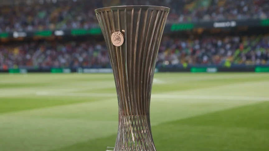 Konferans Ligi'nde finalin ad�: Crystal Palace-Rayo Vallecano