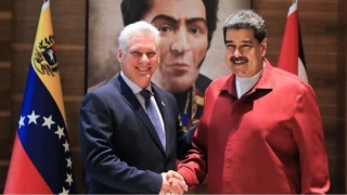 Kba'dan Trump'a rest, Venezuela'ya destek
