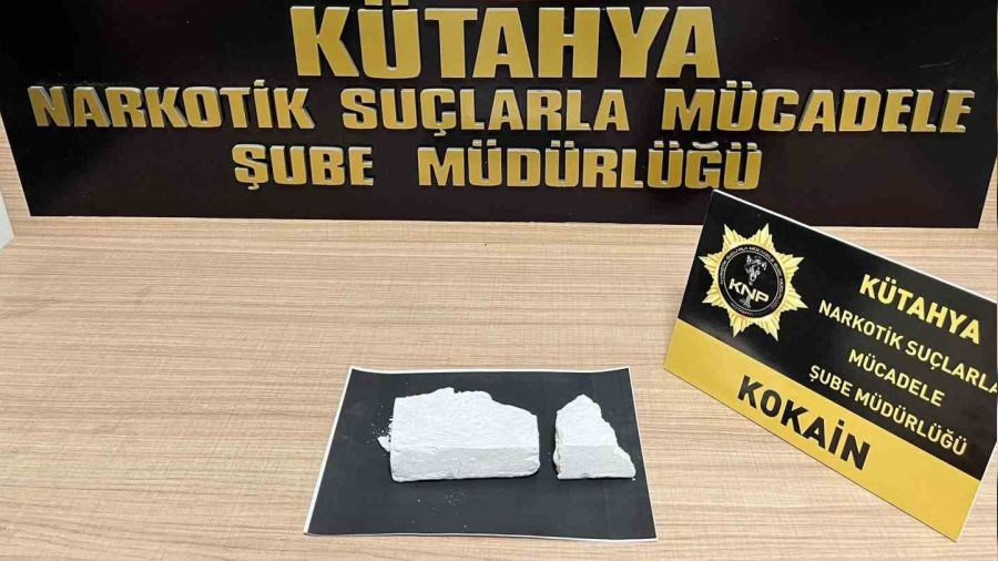 Ktahya'da 395,85 gram ta kokain ele geirildi