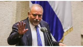 Liberman: "Netanyahu ile Trump aras�ndaki anla�ma �srail'i 'muz cumhuriyeti'ne d�n��t�r�yor"