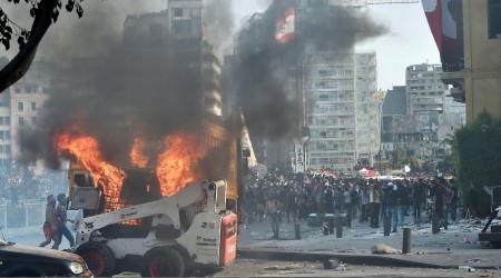 Lübnan'da öfke kabarıyor