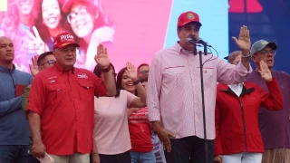 Maduro'dan halka mutlak sadakat sz