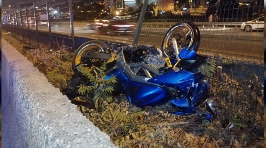 Makas att��� iddia edilen otomobil deh�et sa�t�