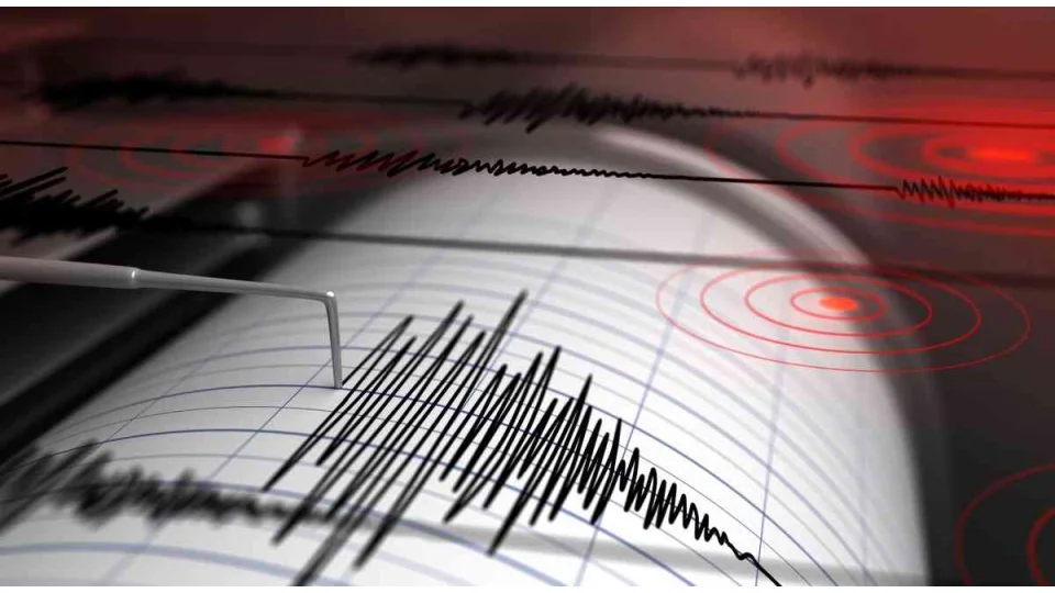 Malatya'da 5.6 b�y�kl���nde deprem