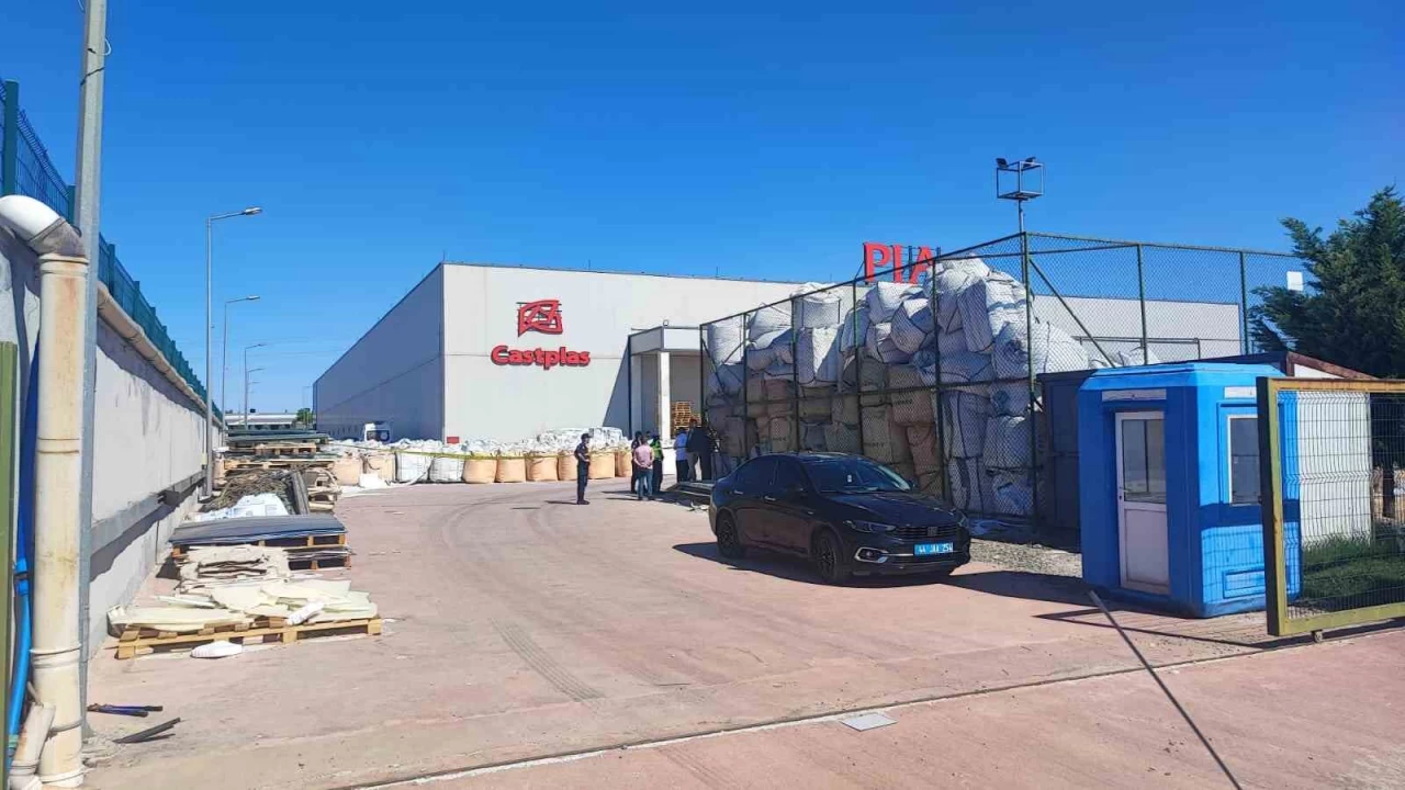 Malatya'da tabela �retim fabrikas�nda patlama