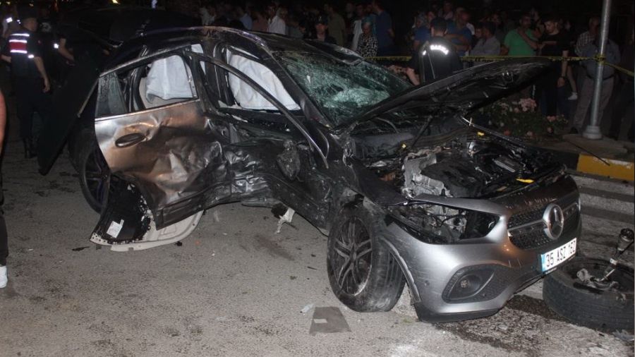 Manisa'daki feci kazada ölü sayısı 3'e çıktı