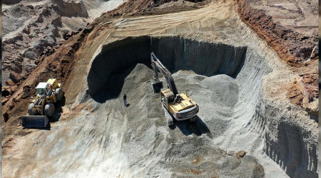 Milli servet ponza da arur ediliyor