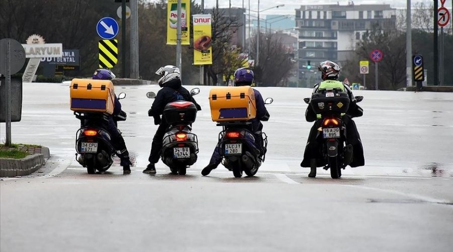 Moto kuryelere o sendikadan destek