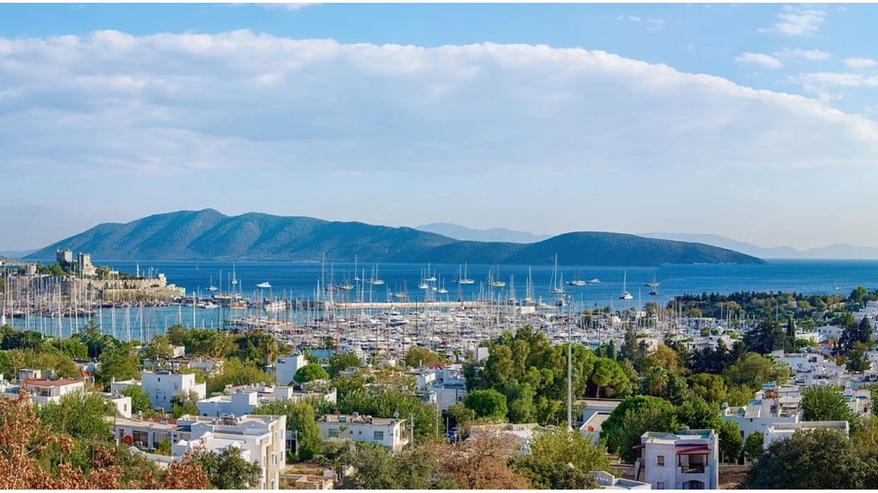 Mula'da otellere baskn