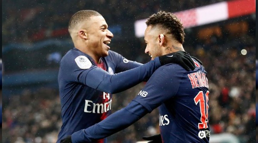"Neymar ve Mbappe PSG'de kalacak"