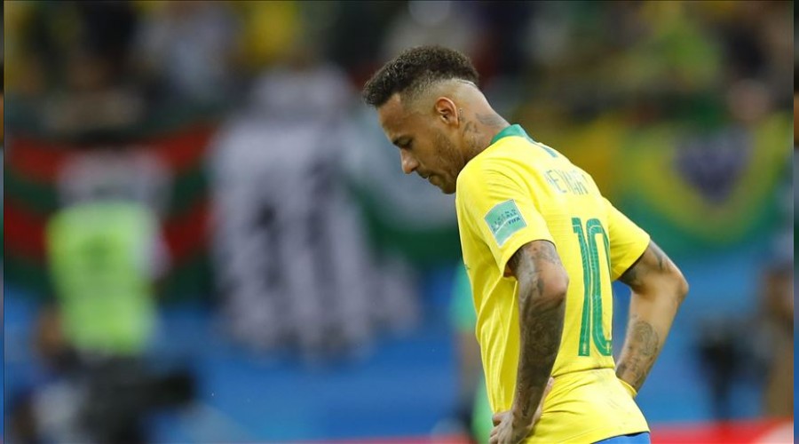 Neymar'ın kaptanlığını aldılar